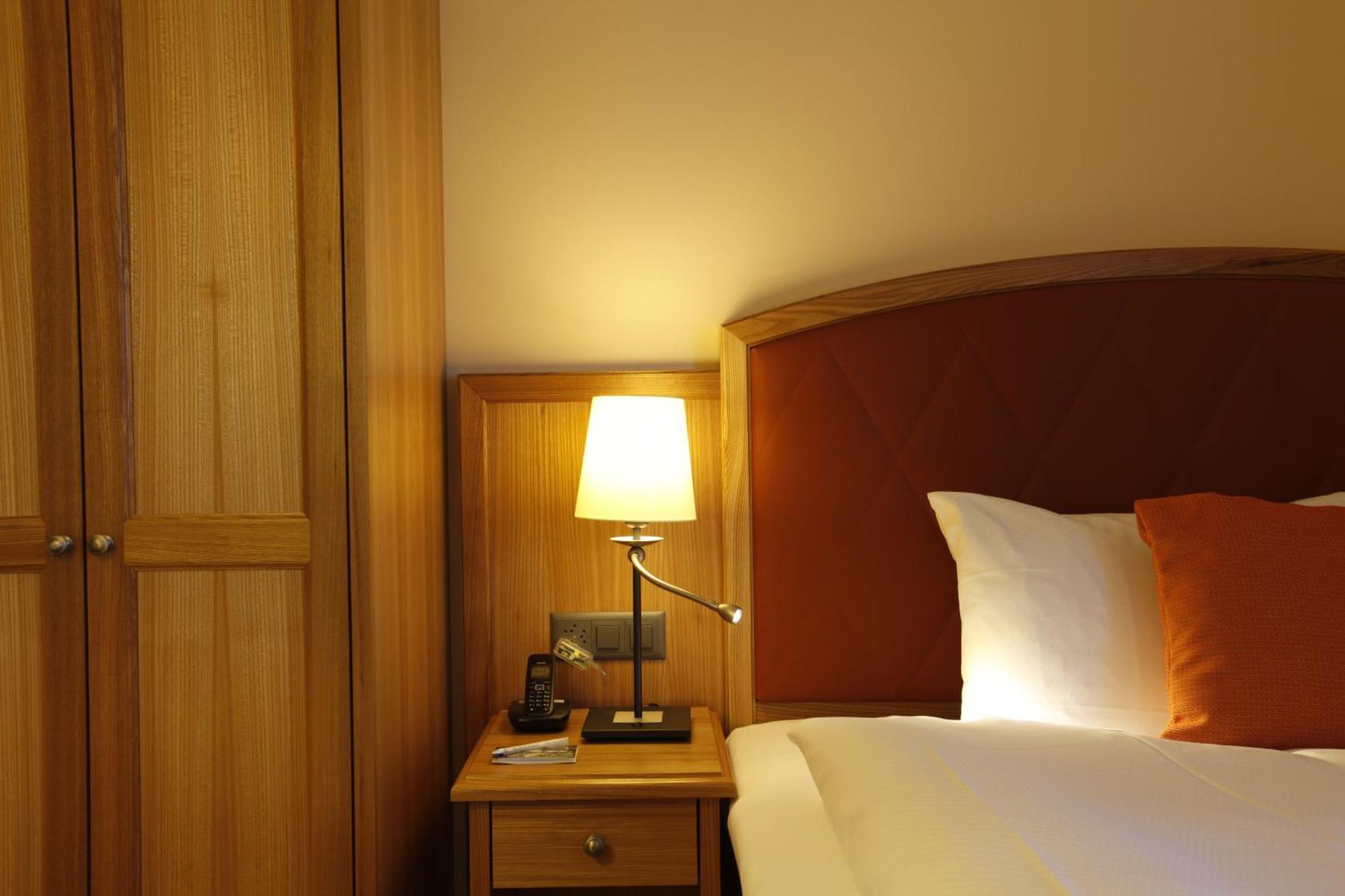 Boutique-Hotel Remorino, A Private Selection Hotel Minusio Bilik gambar